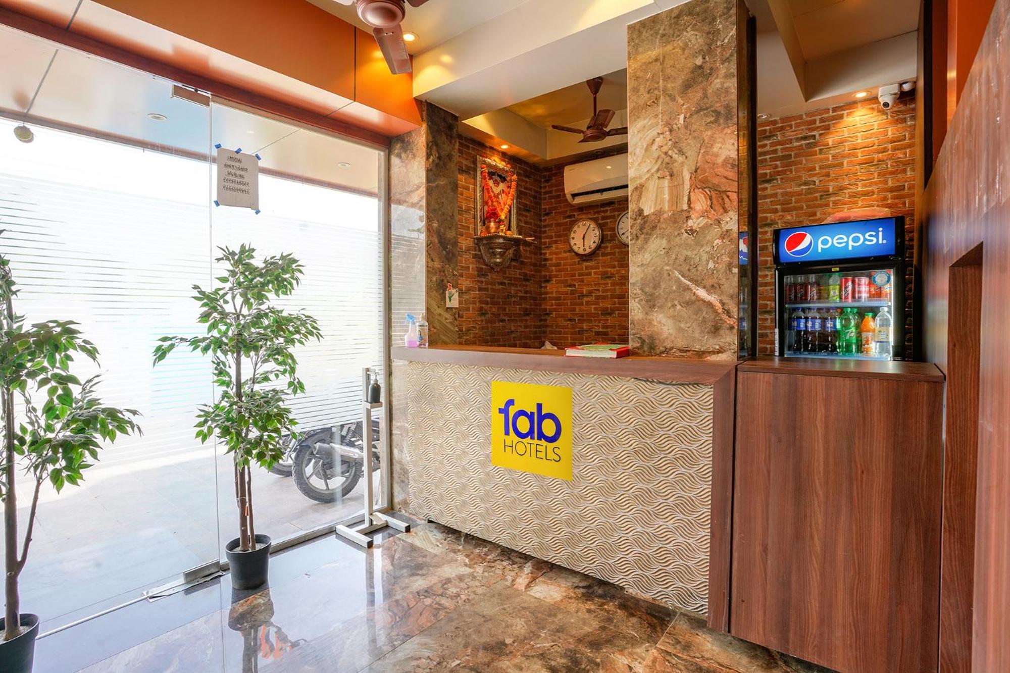 Fabexpress Super 7 Inn - Nr Rabale Station Navi Mumbai Exterior foto