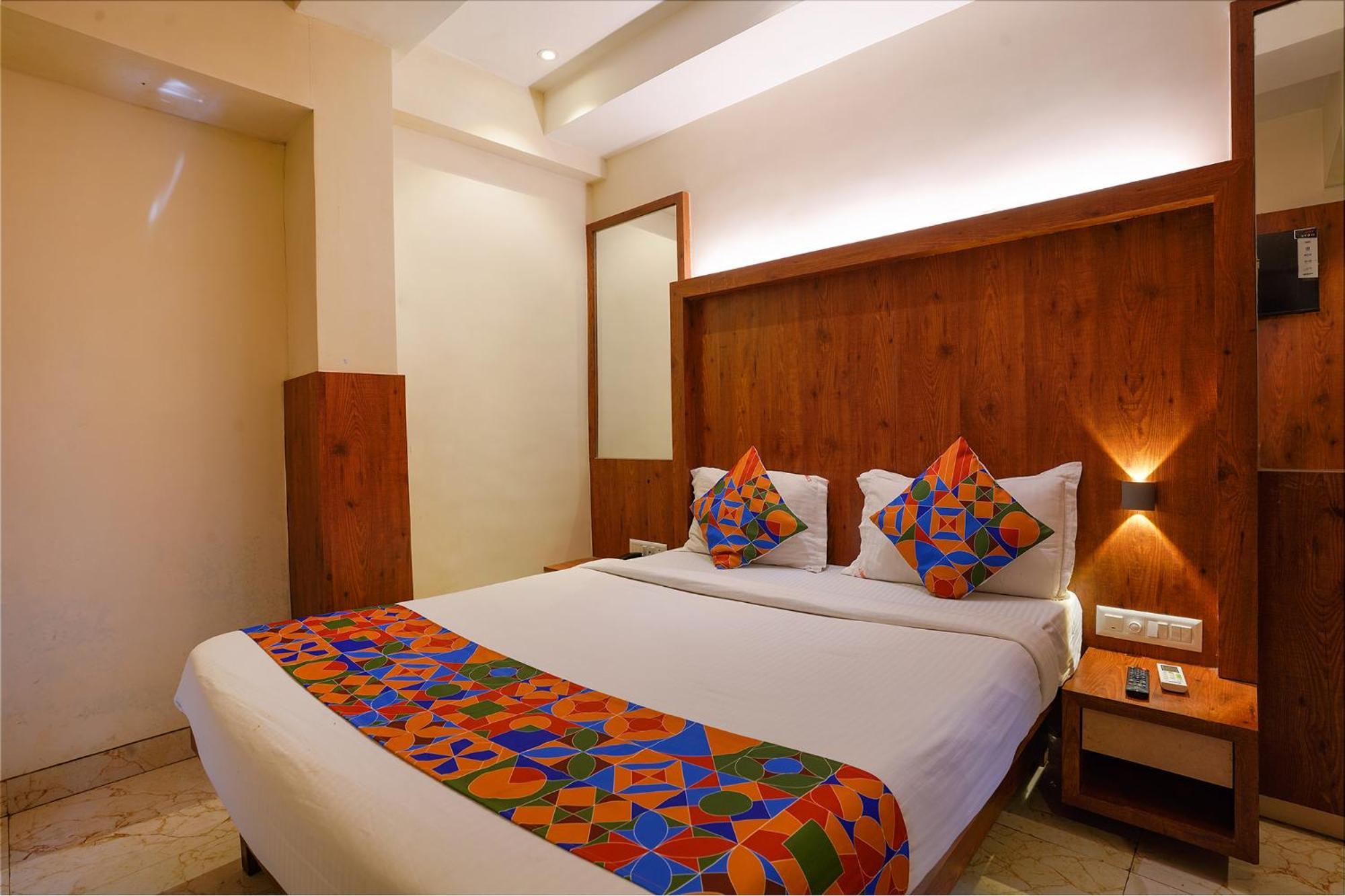 Fabexpress Super 7 Inn - Nr Rabale Station Navi Mumbai Exterior foto
